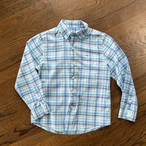Vineyard Vines Boys dress shirt size 7